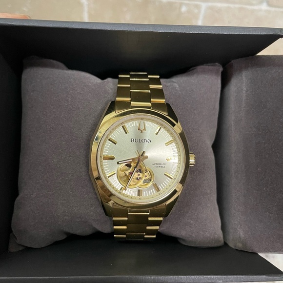 Bulova Gold Automatic Watch - Picture 1 of 3